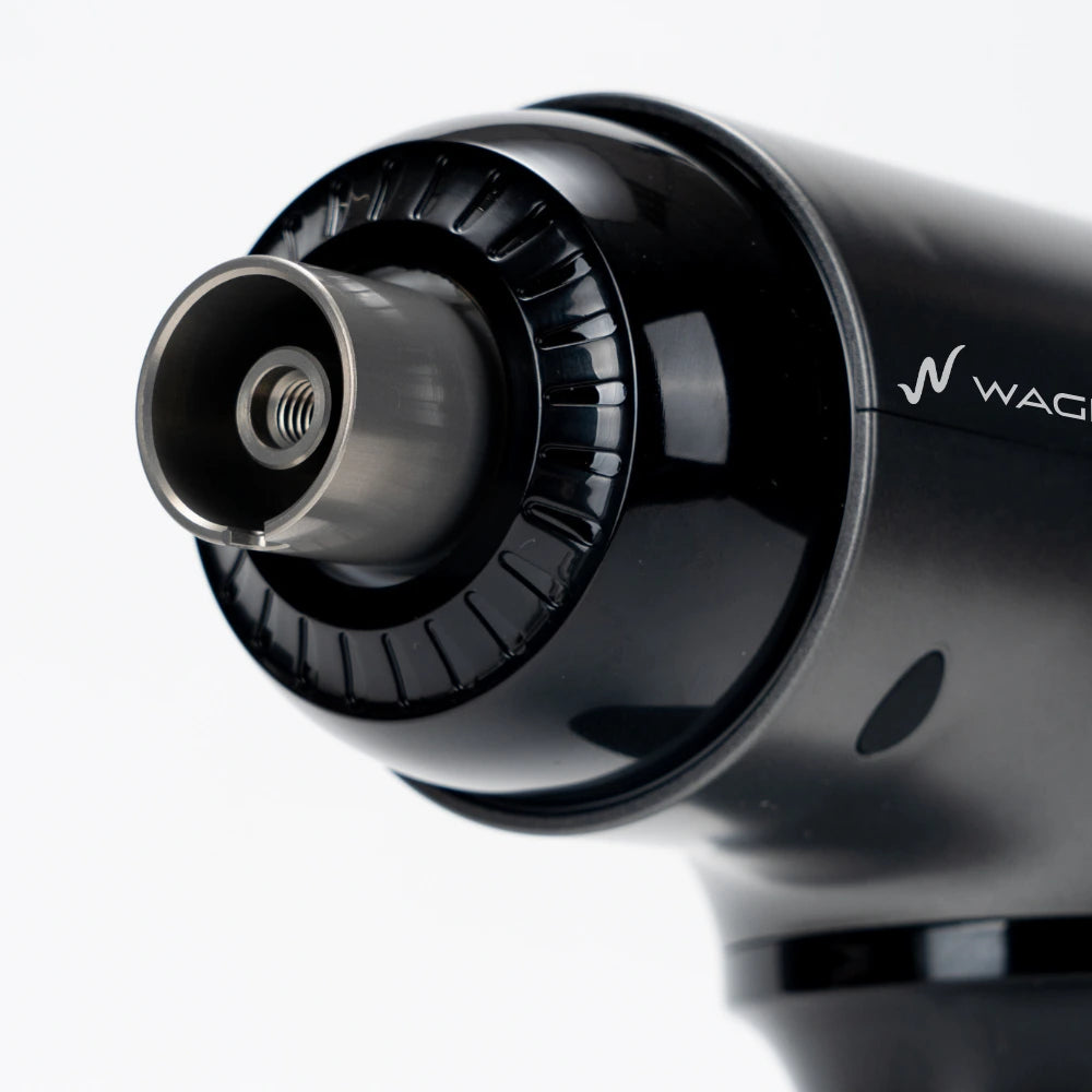 WAGNUM PRORange massage gun deep tissue system zoom on a white background.